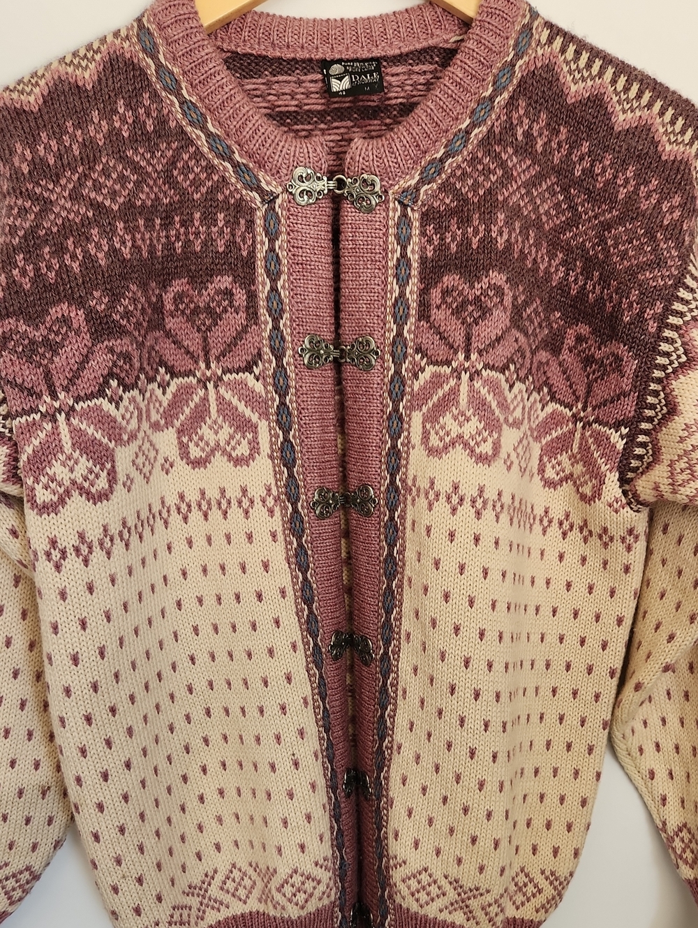 Dale of Norway Womens's M Wool Norwegian Nordic Fair Isle Cardigan Sweater